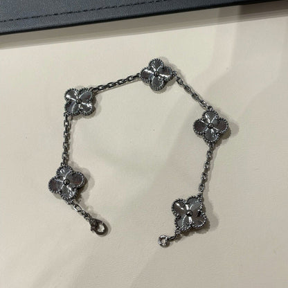 [Lucky Star]CLOVER 5 MOTIF BLACK BRACELET