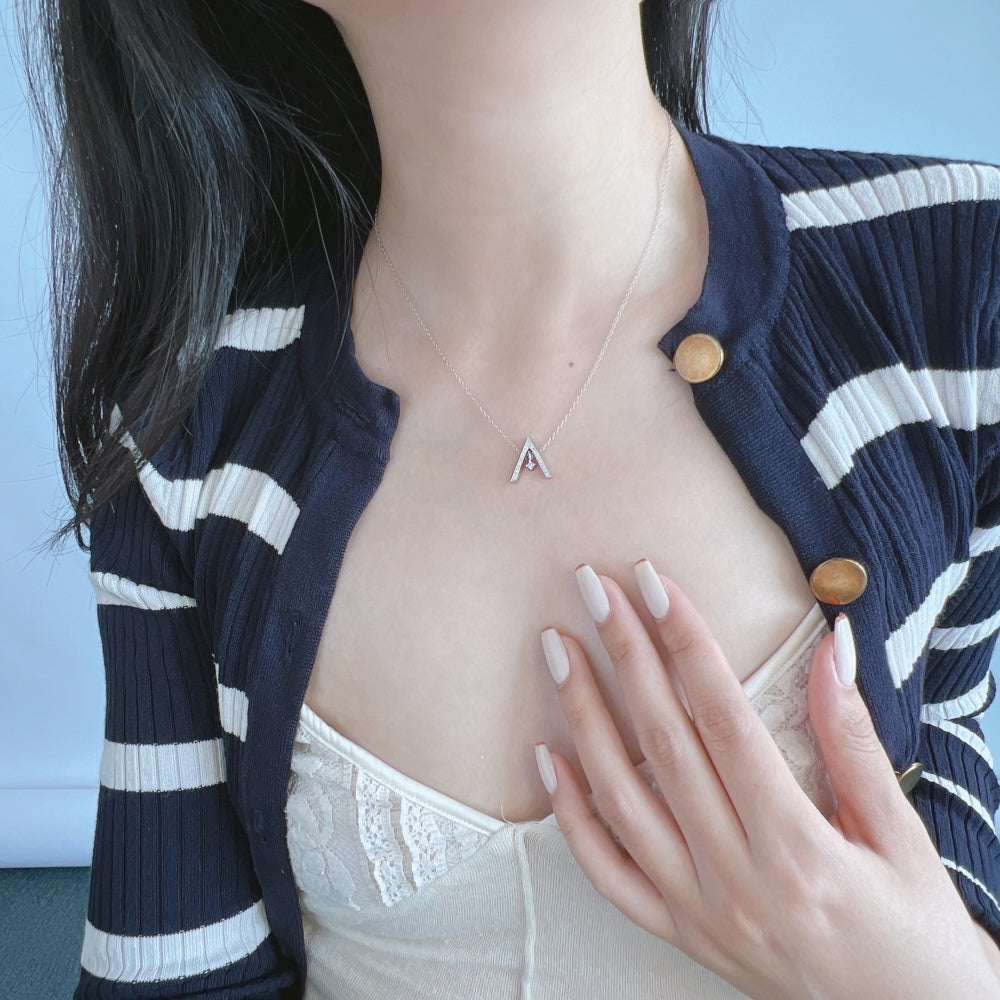 [Lucky Star]Sparkling "A" Shape Necklace