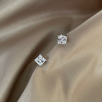 [Lucky Star]Delicate Square Shape Earrings