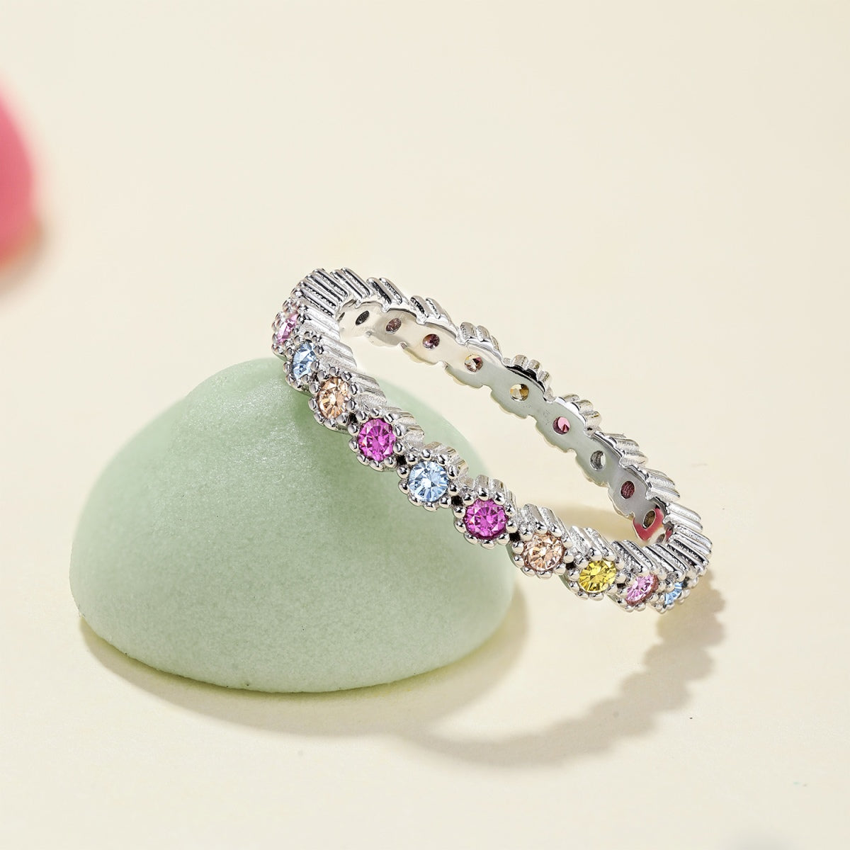 [Lucky Star]Unique Scintillating Round Cut Daily Ring