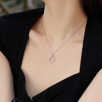 [Lucky Star]Four-Leaf Clover Hollow Design Exquisite Necklace