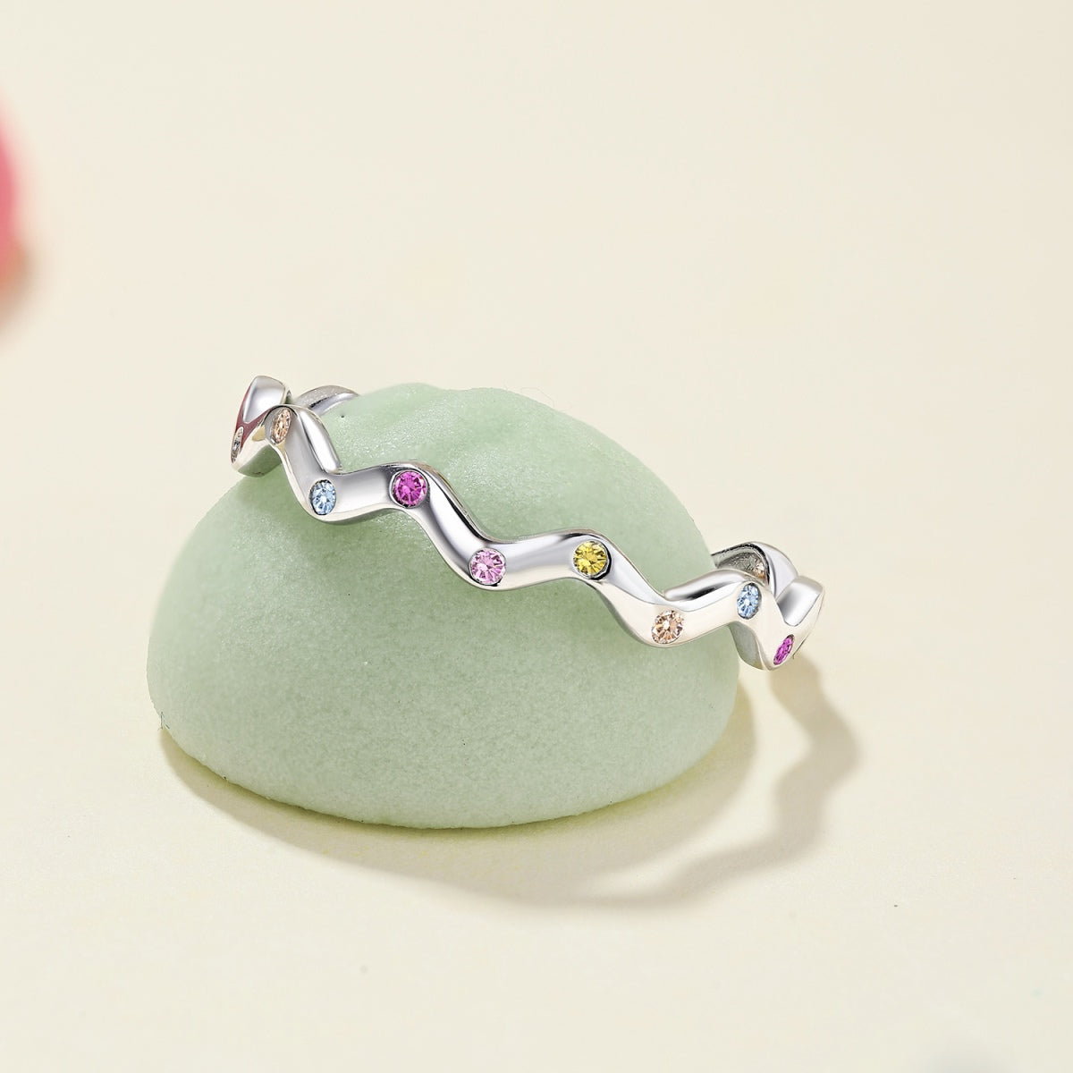 [Lucky Star]Ornate Vibrant Round Cut Daily Ring