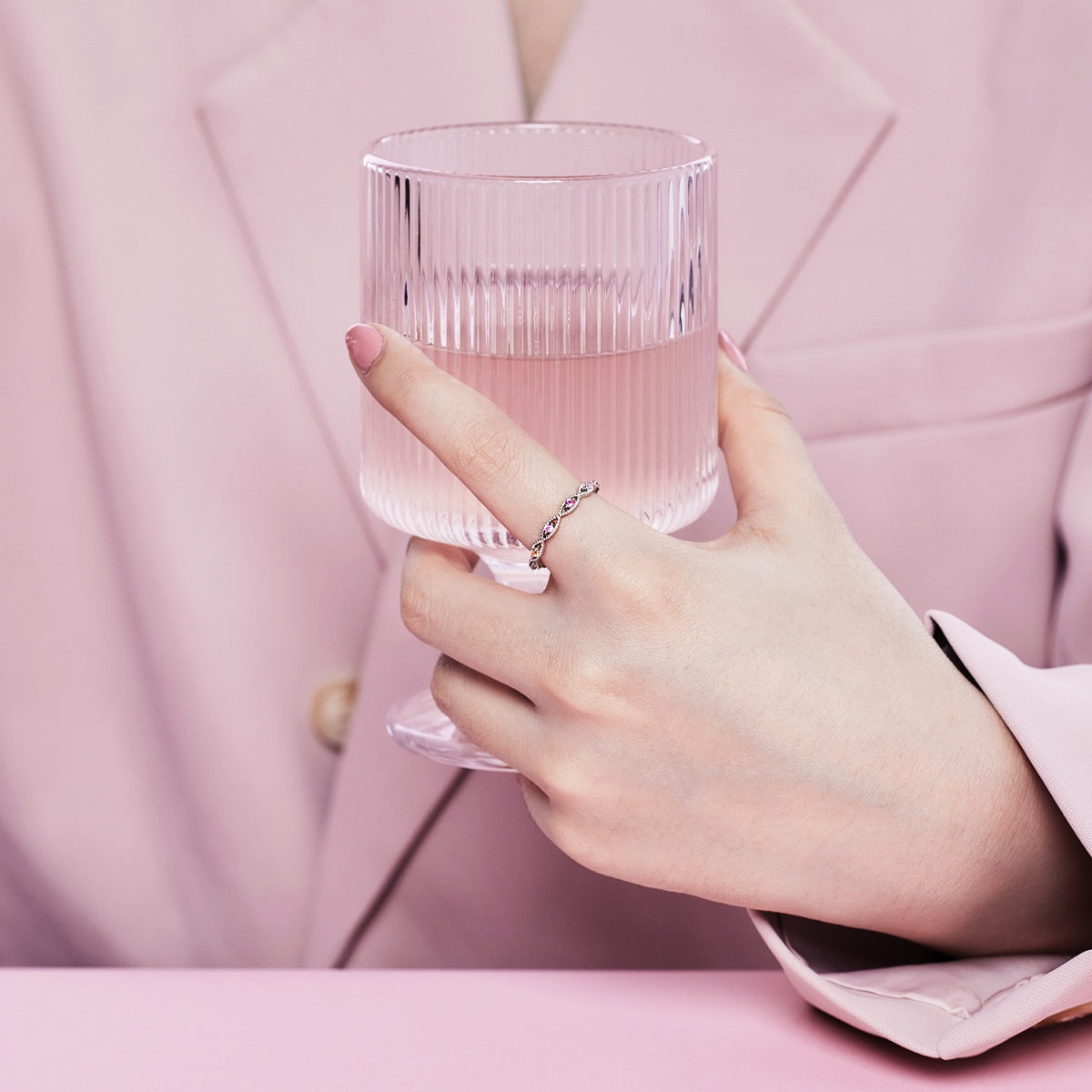 [Lucky Star]Elegant Energetic Round Cut Daily Ring