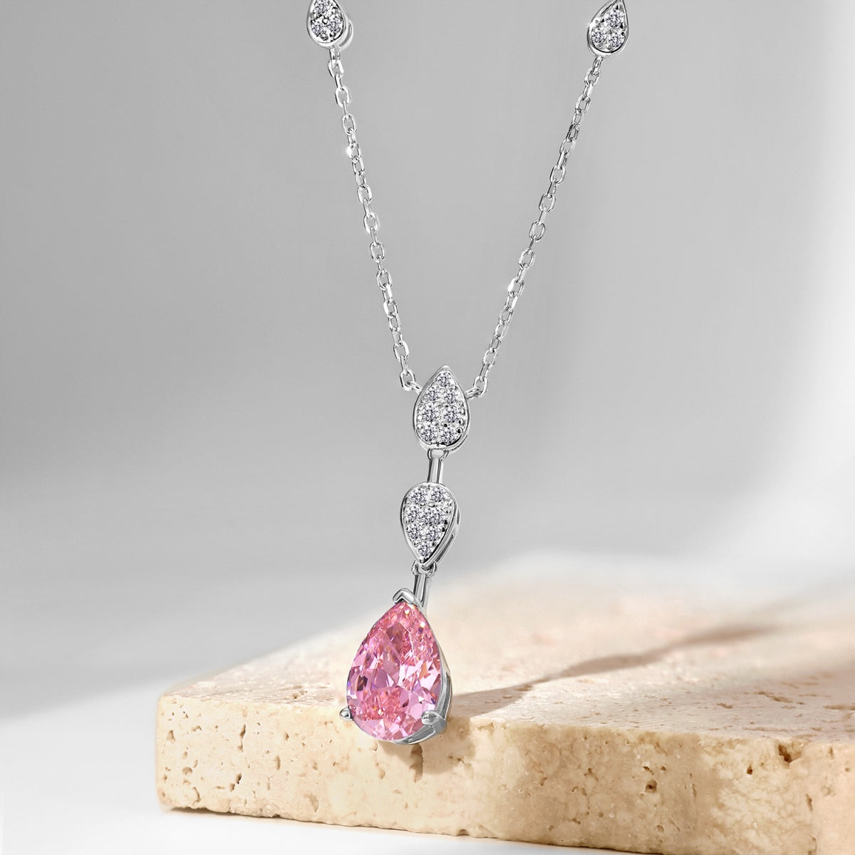 [Lucky Star]Dazzling Pear Cut Necklace