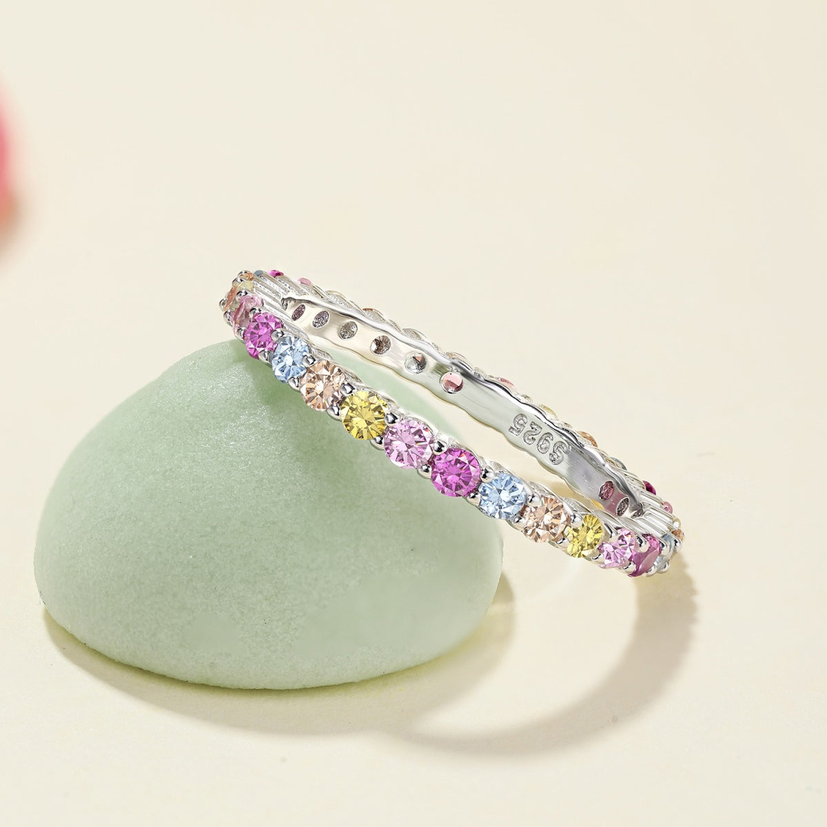 [Lucky Star]Elegant Vivid Round Cut Daily Ring