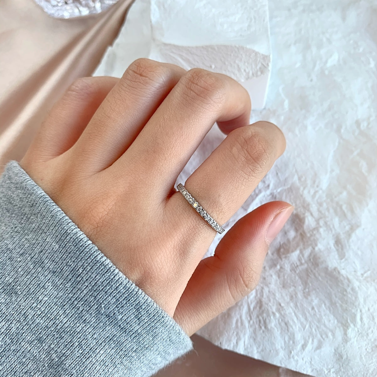 [Lucky Star]Delicate Sparkling Round Cut Daily Ring