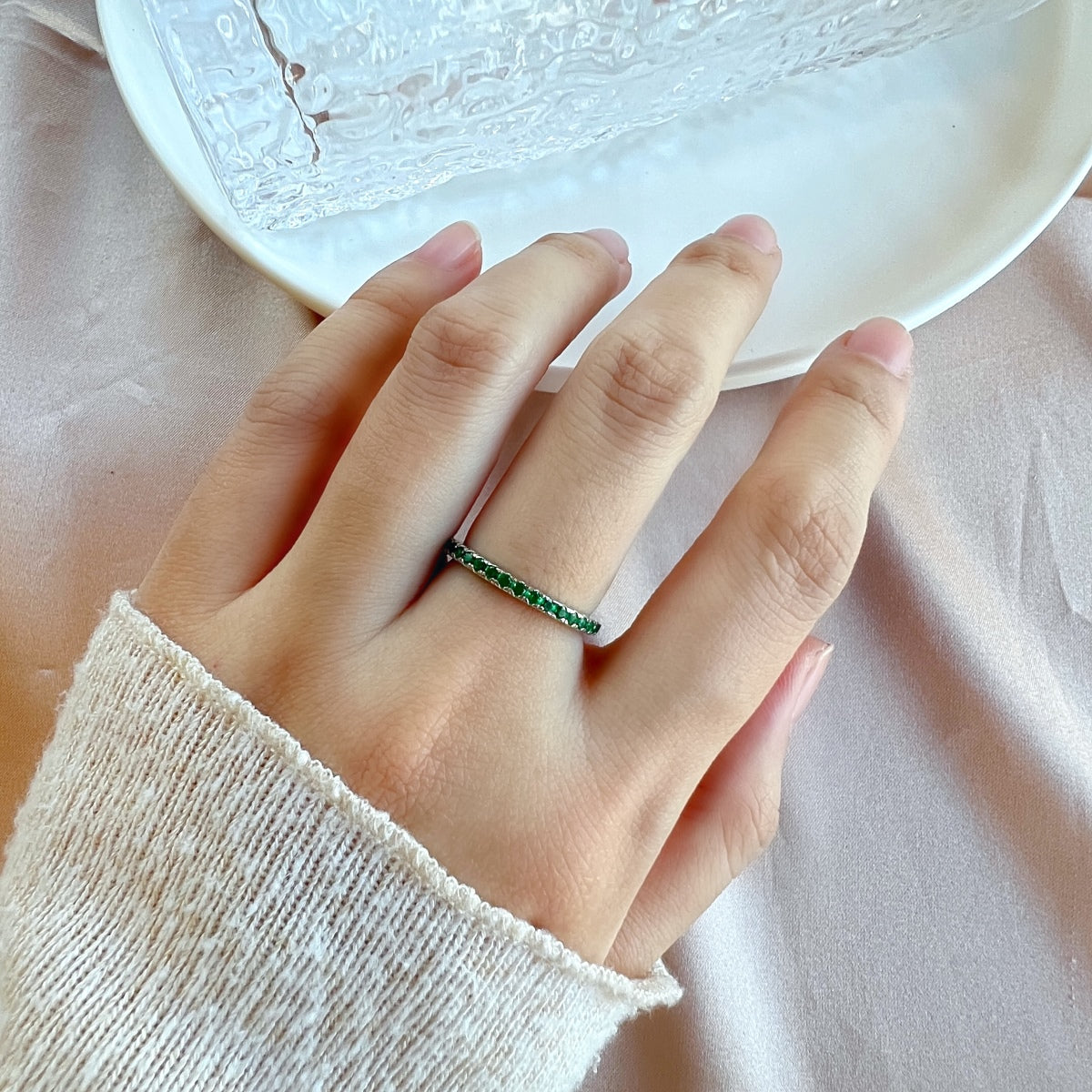 [Lucky Star]Delicate Sparkling Round Cut Daily Ring