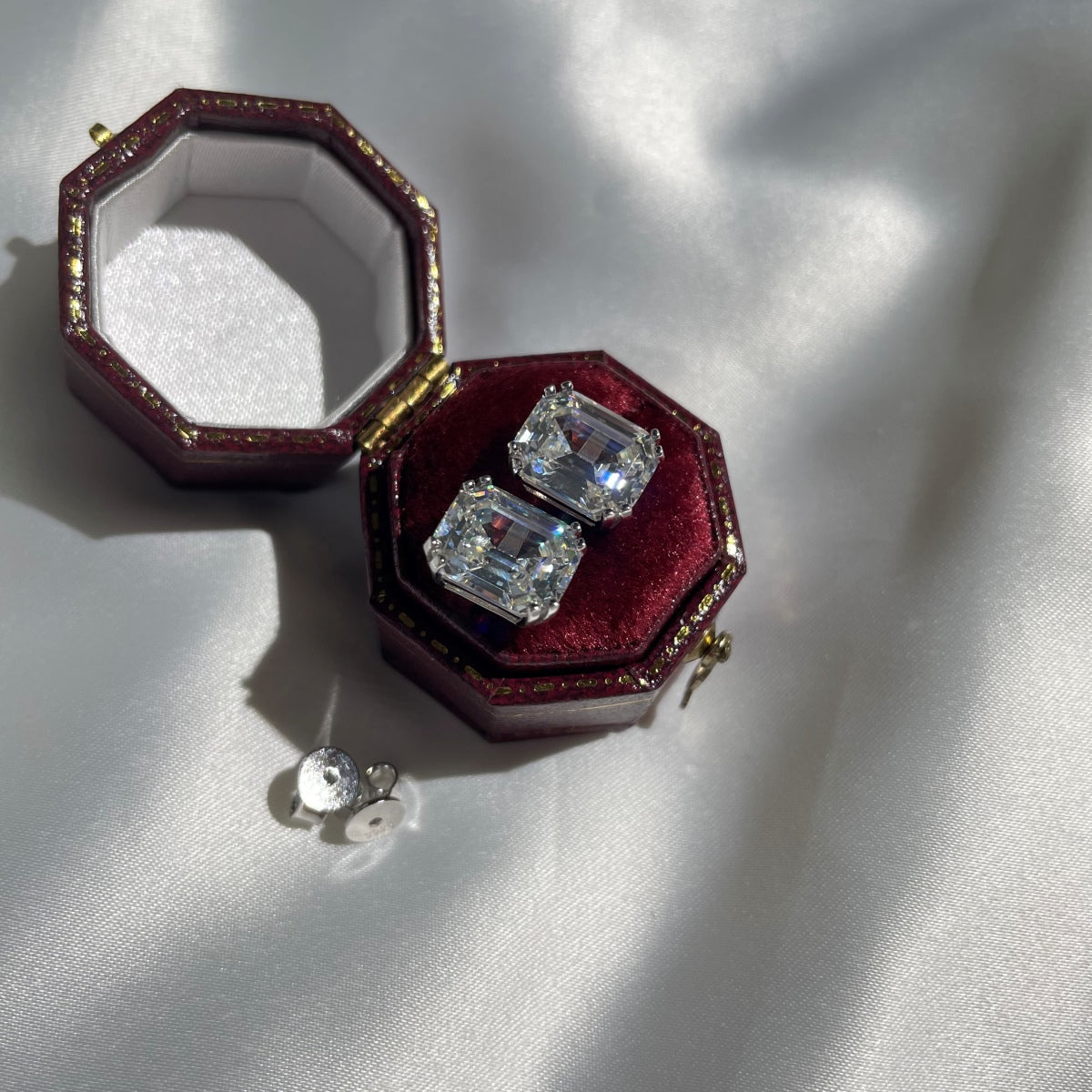[Lucky Star]Dazzling Square Shape Earrings