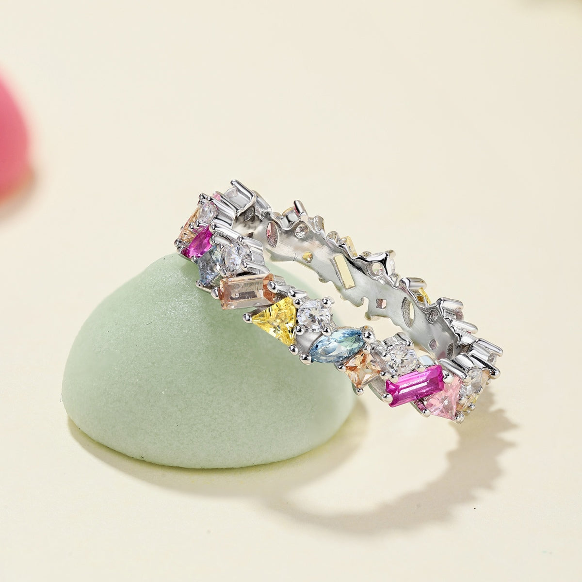 [Lucky Star]Dazzling Polychromatic Multi cut Daily Ring