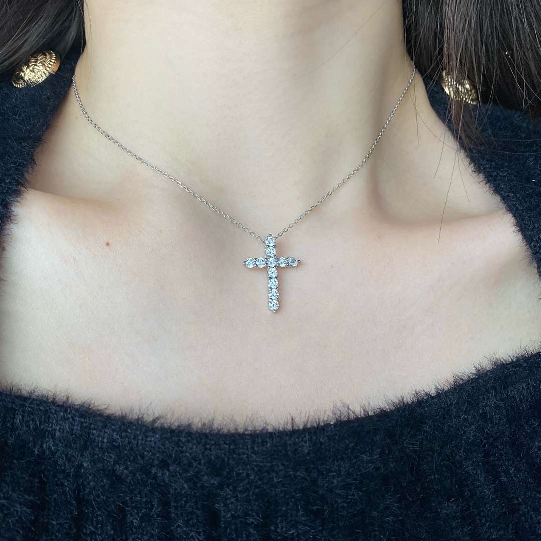 [Lucky Star]Unique Cross Shape Necklace