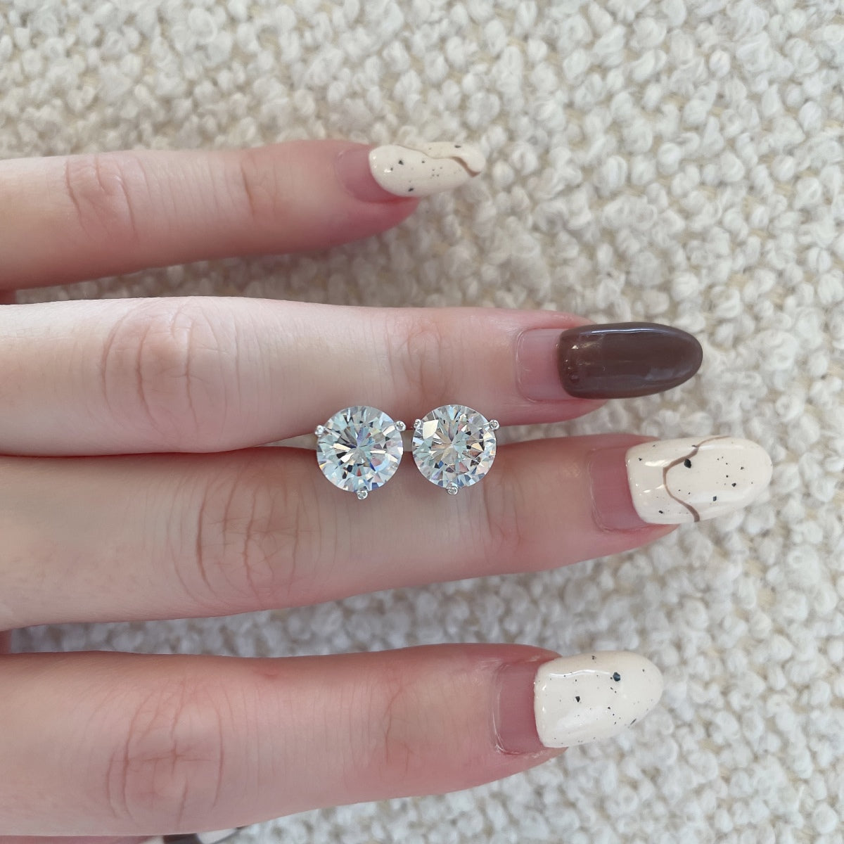[Lucky Star]Dainty Round Shape Earrings