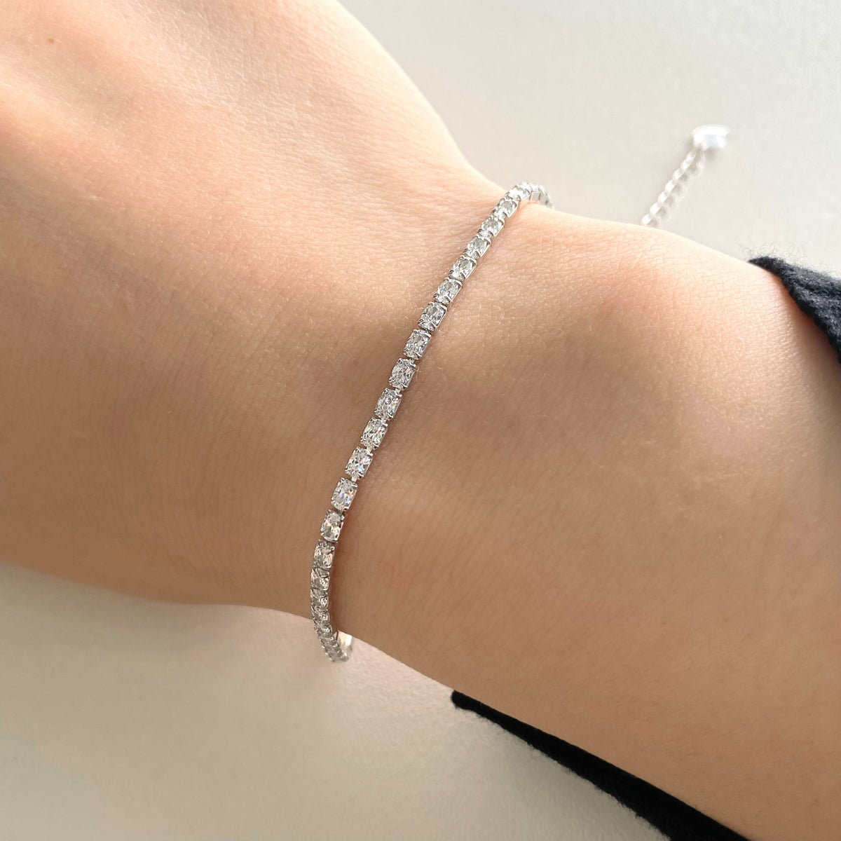 [Lucky Star]Elegant Emerald Cut Daily Bracelet