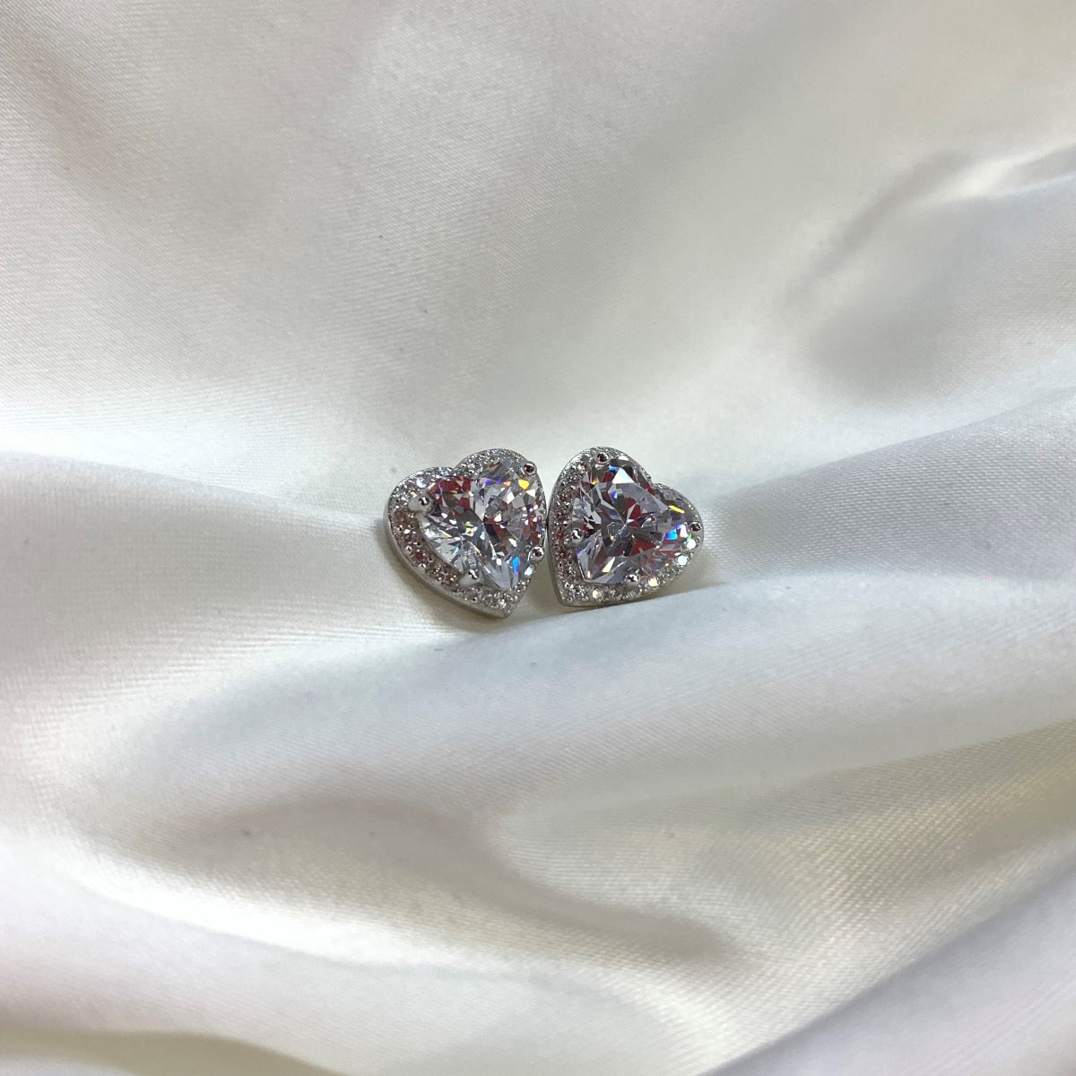[Lucky Star]Sparkling Heart Shape Lover Earrings