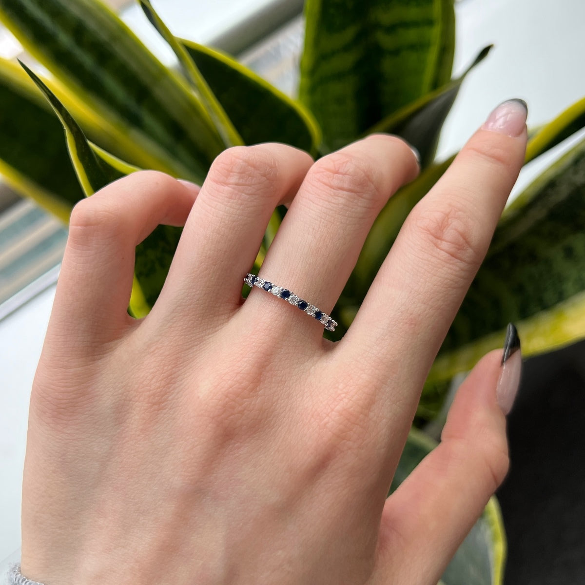 [Lucky Star]Exquisite Colorful Round Cut Tennis Ring