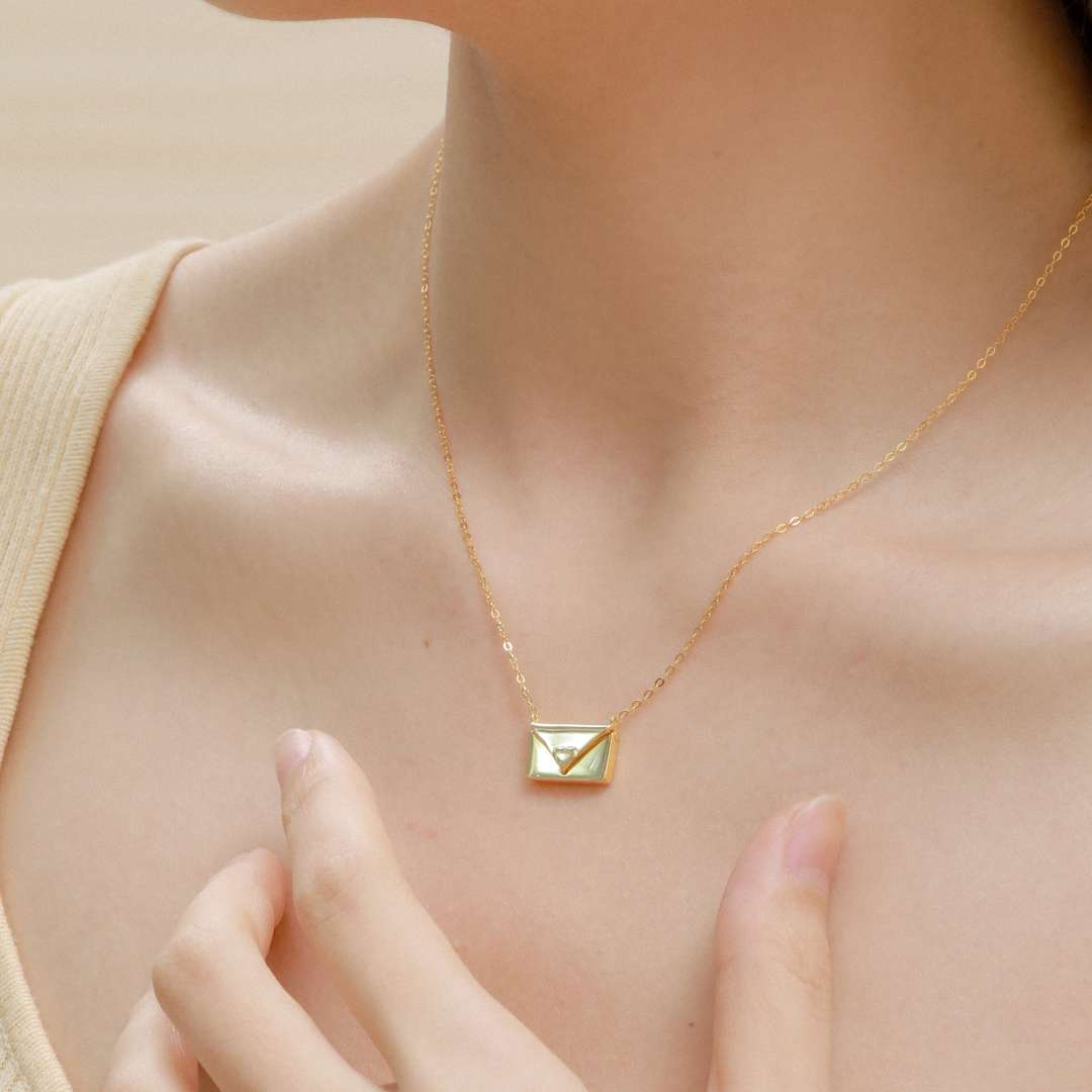 [Lucky Star]Envelope Heart Shape Mother's Day Necklace