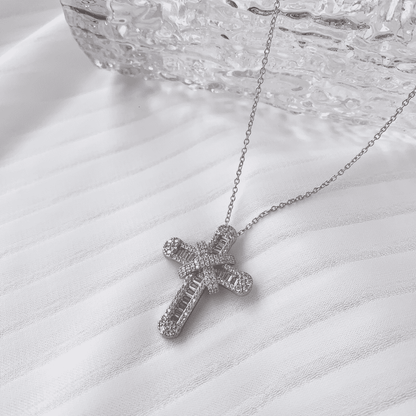 [Lucky Star]Gypsophila With Dimonds Necklace