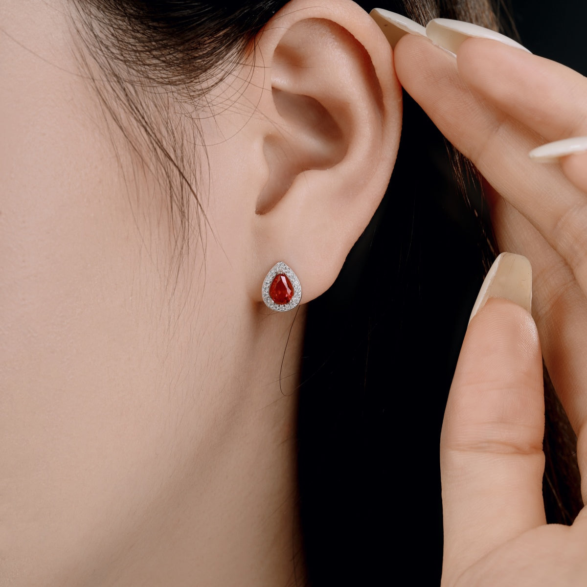 [Lucky Star]Luxurious Water Drop Shape Earrings