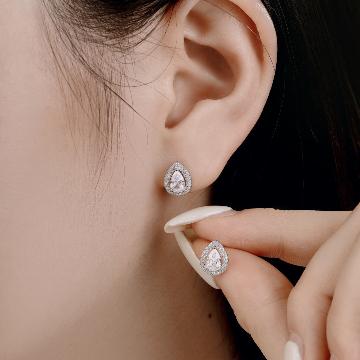 [Lucky Star]Luxurious Water Drop Shape Earrings
