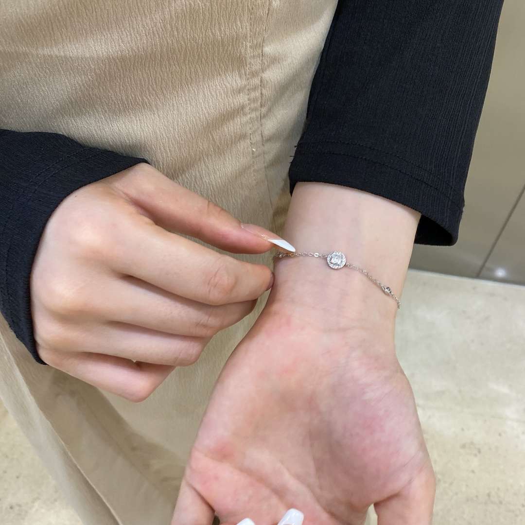 [Lucky Star]Dazzling Round Cut Shape Bracelet