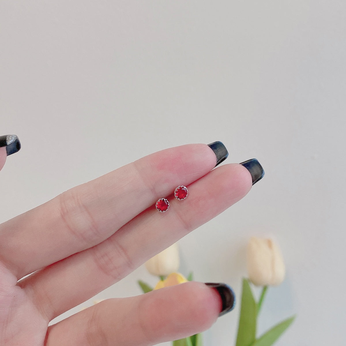 [Lucky Star]Sparkling Colorful Round Shape Earrings