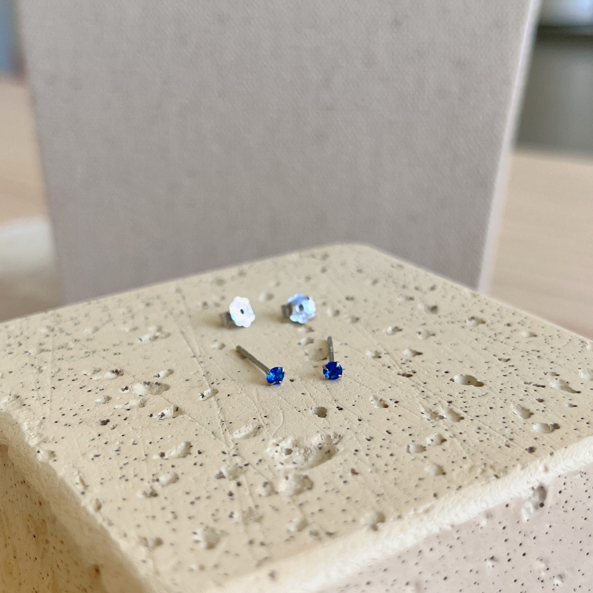 [Lucky Star]Delicate Solitaire Earrings