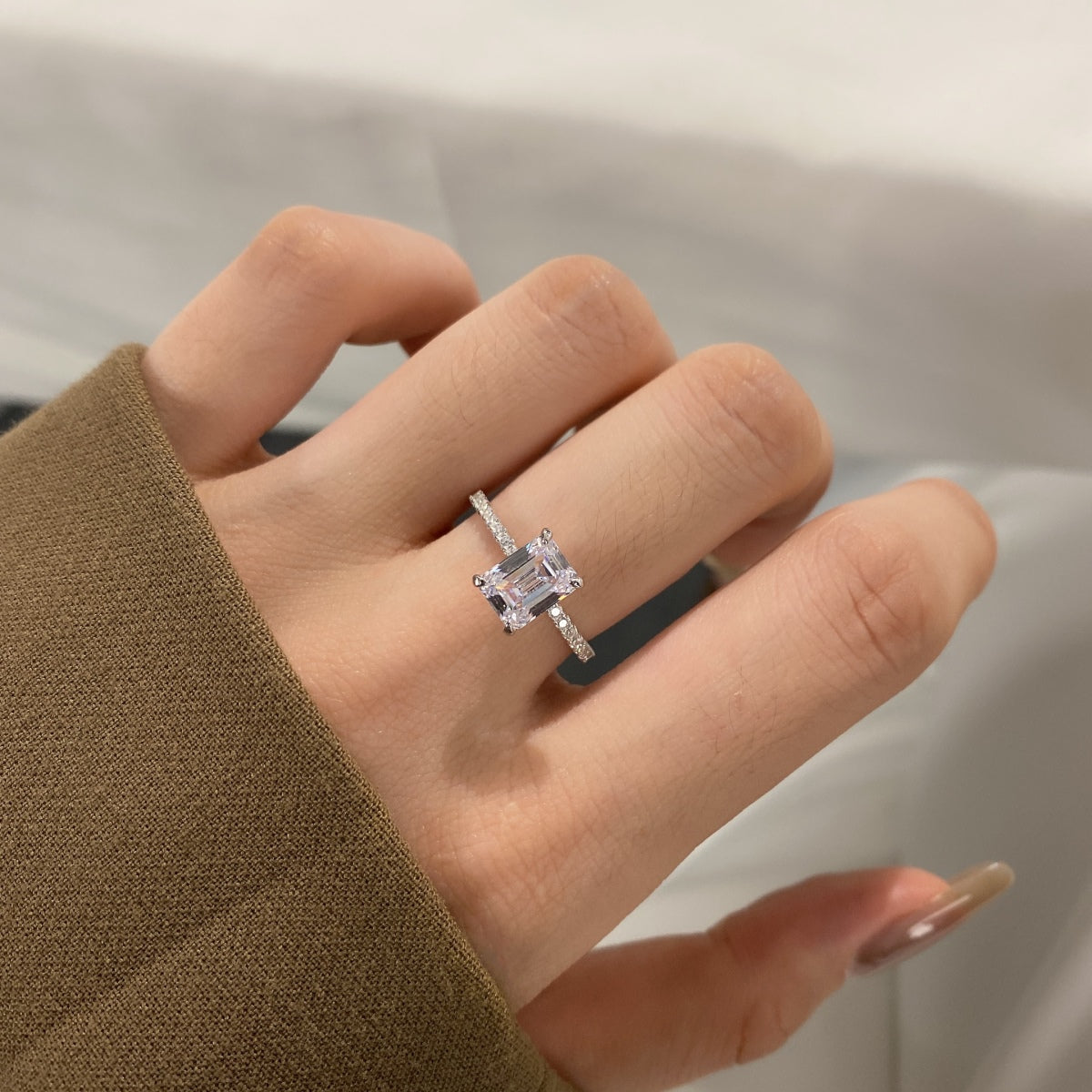 [Lucky Star]2.0 Carat Scintillating Ornate Radiant Cut Party Ring
