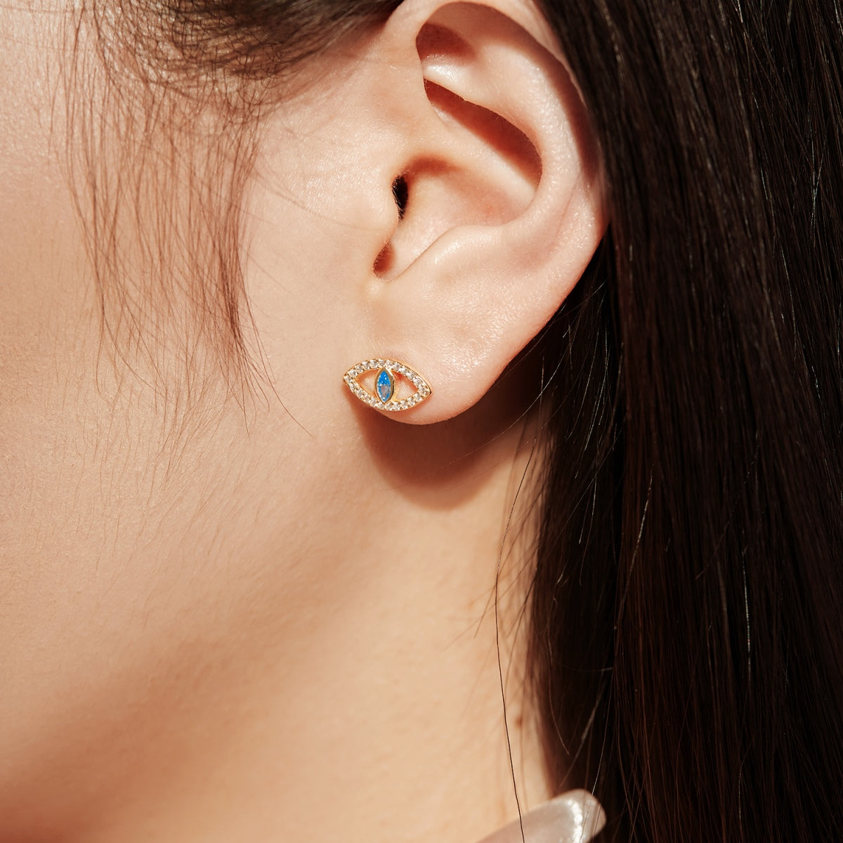 [Lucky Star]Blue Devil Eyes Hollow Stud Earrings