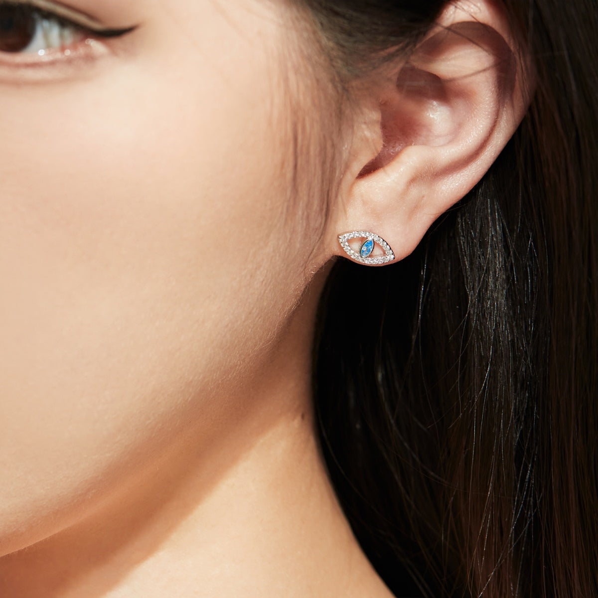 [Lucky Star]Blue Devil Eyes Hollow Stud Earrings