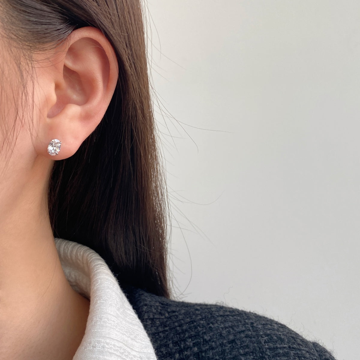 [Lucky Star]Oval Classic Dignified Elegant Earrings