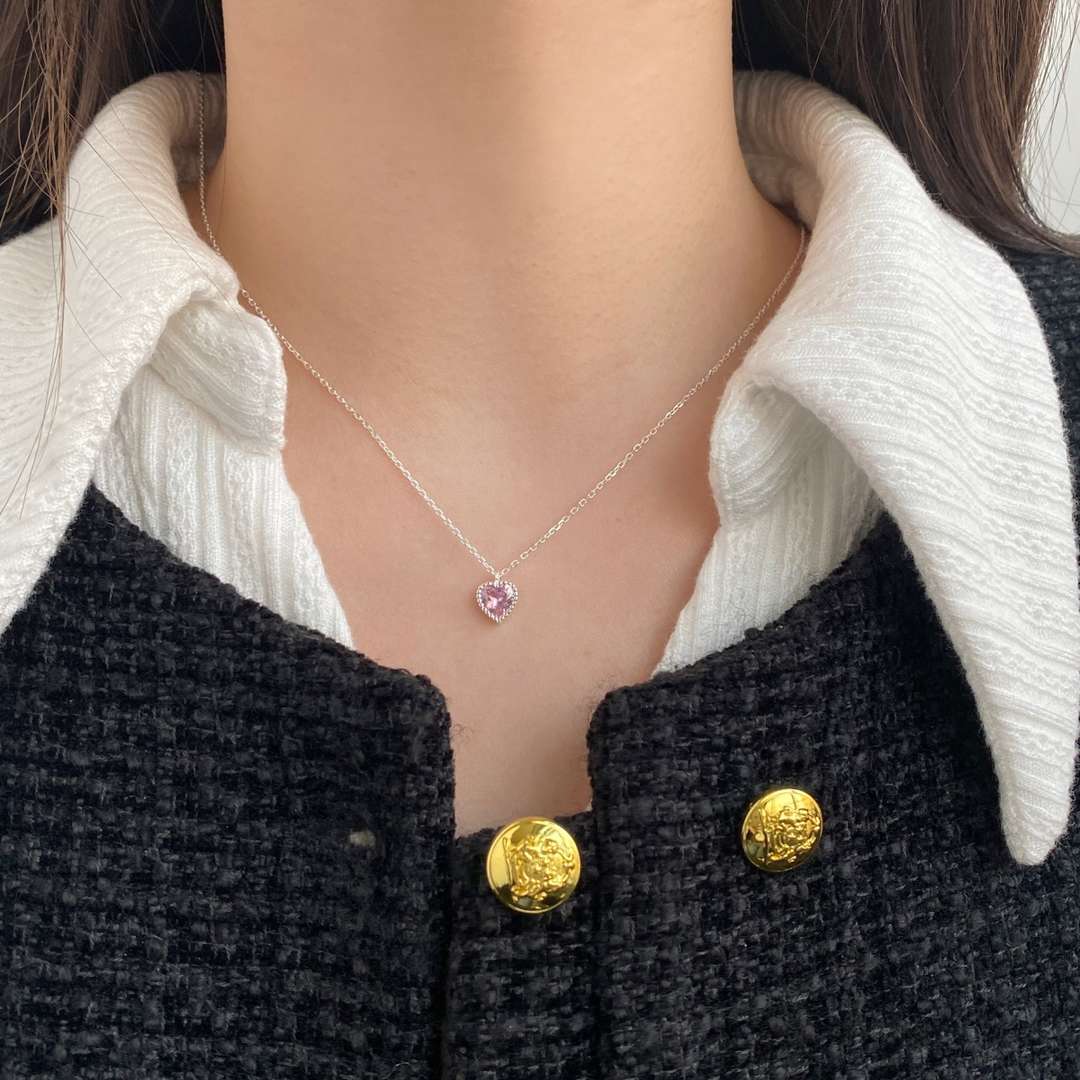 [Lucky Star]Ornate Heart Shape Necklace