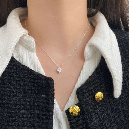 [Lucky Star]Ornate Heart Shape Necklace