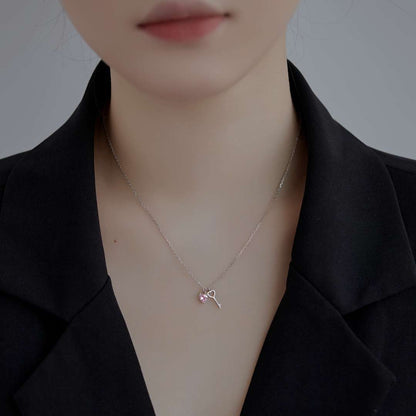 [Lucky Star]Unique Heart Shape Key Pendent Necklace