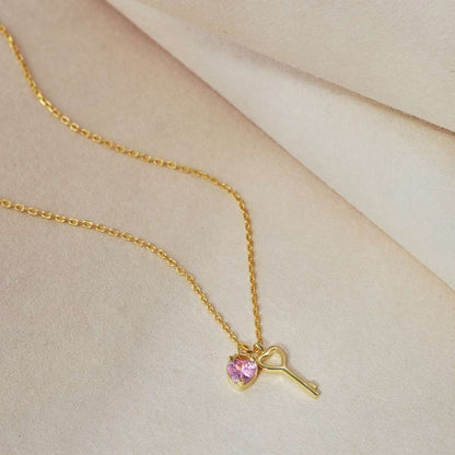 [Lucky Star]Unique Heart Shape Key Pendent Necklace