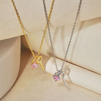 [Lucky Star]Unique Heart Shape Key Pendent Necklace