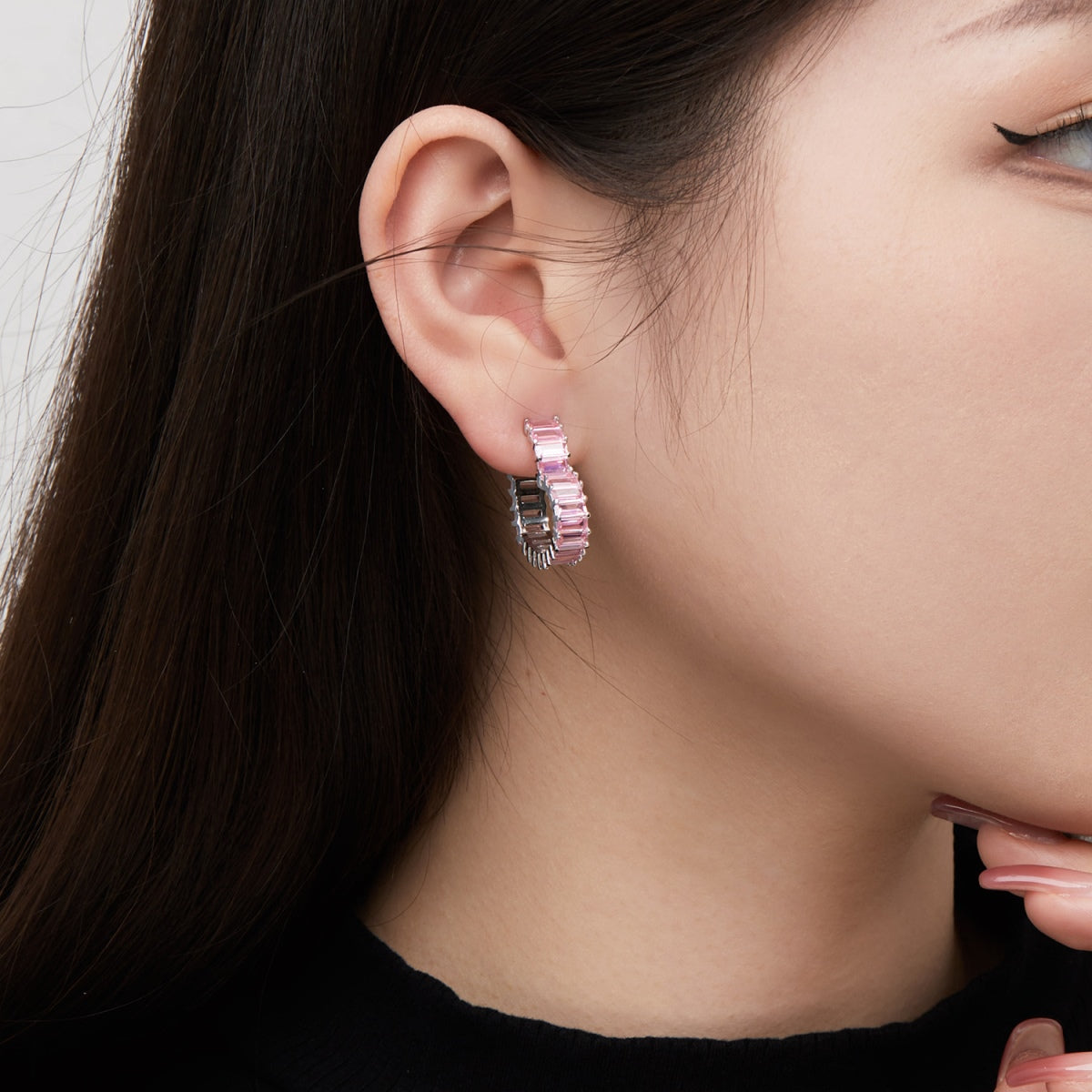 [Lucky Star]Radiant Heart Cutout Earrings