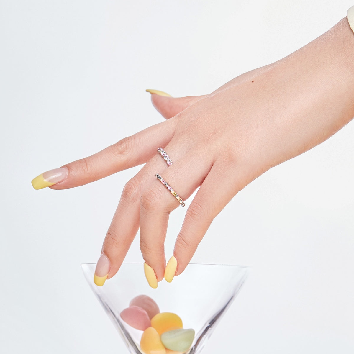 [Lucky Star]Charming Colorful Round Cut Daily Ring