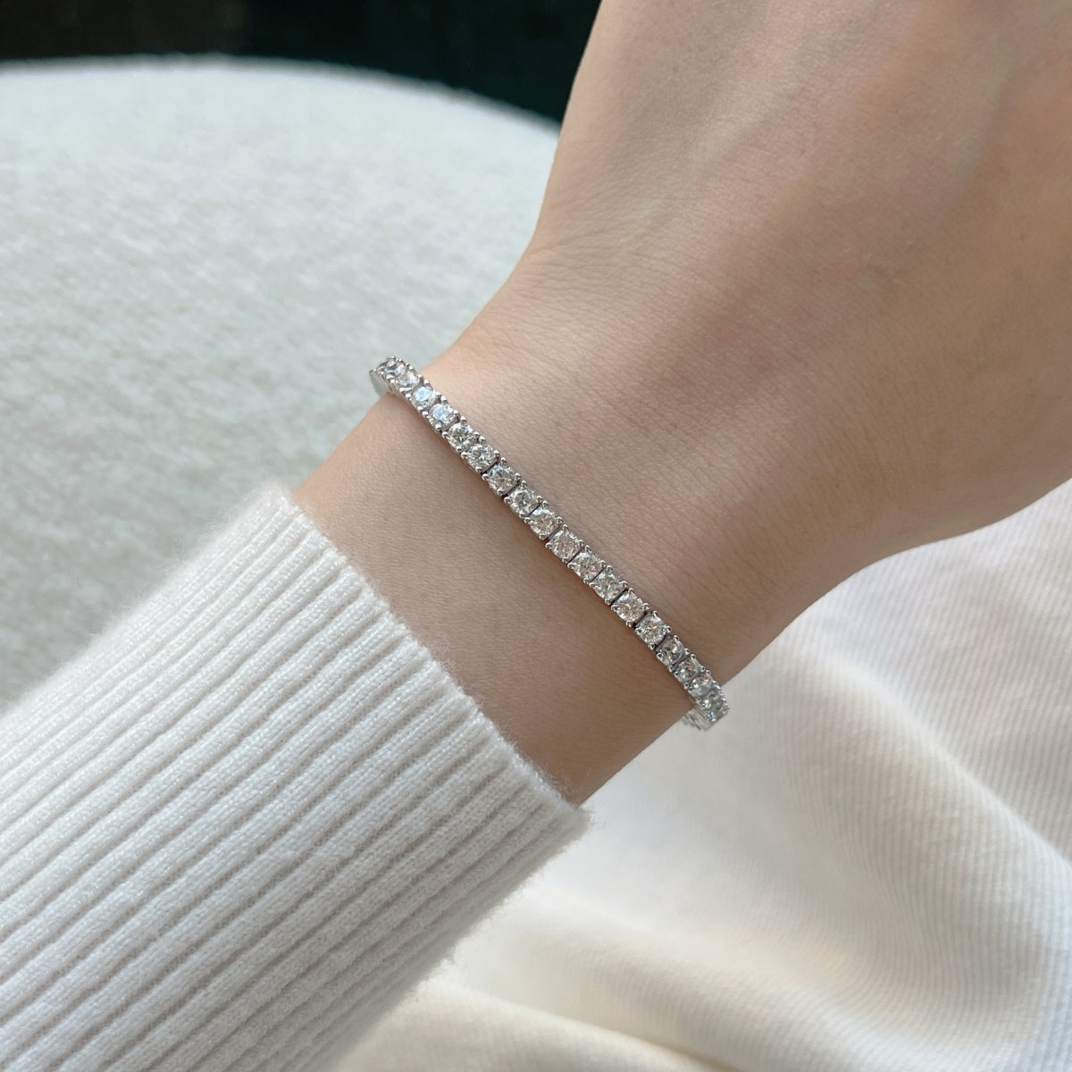 [Lucky Star]Dainty Charming Round Cut Tennis Bracelet