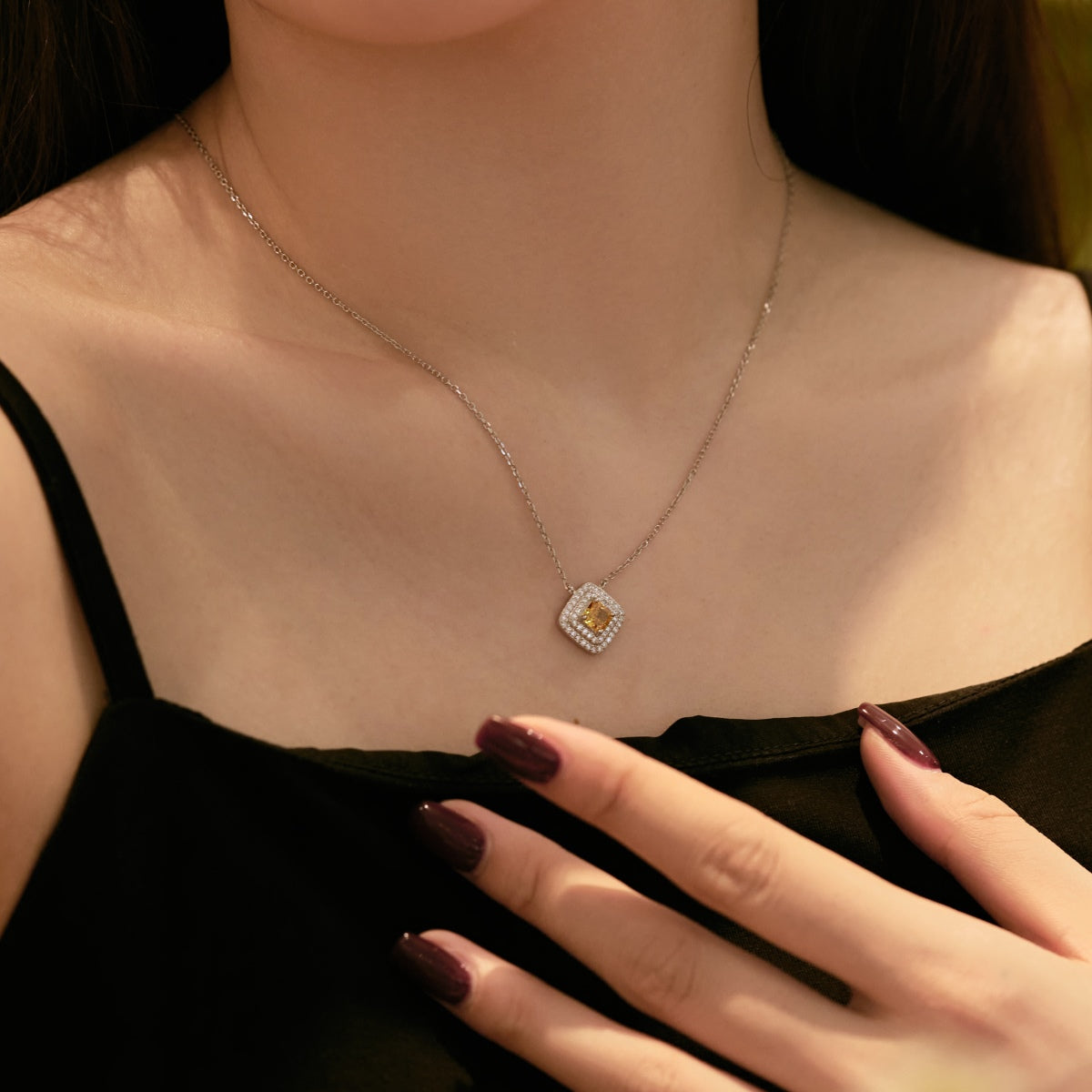 [Lucky Star]Sparkling Asscher Cut Necklace