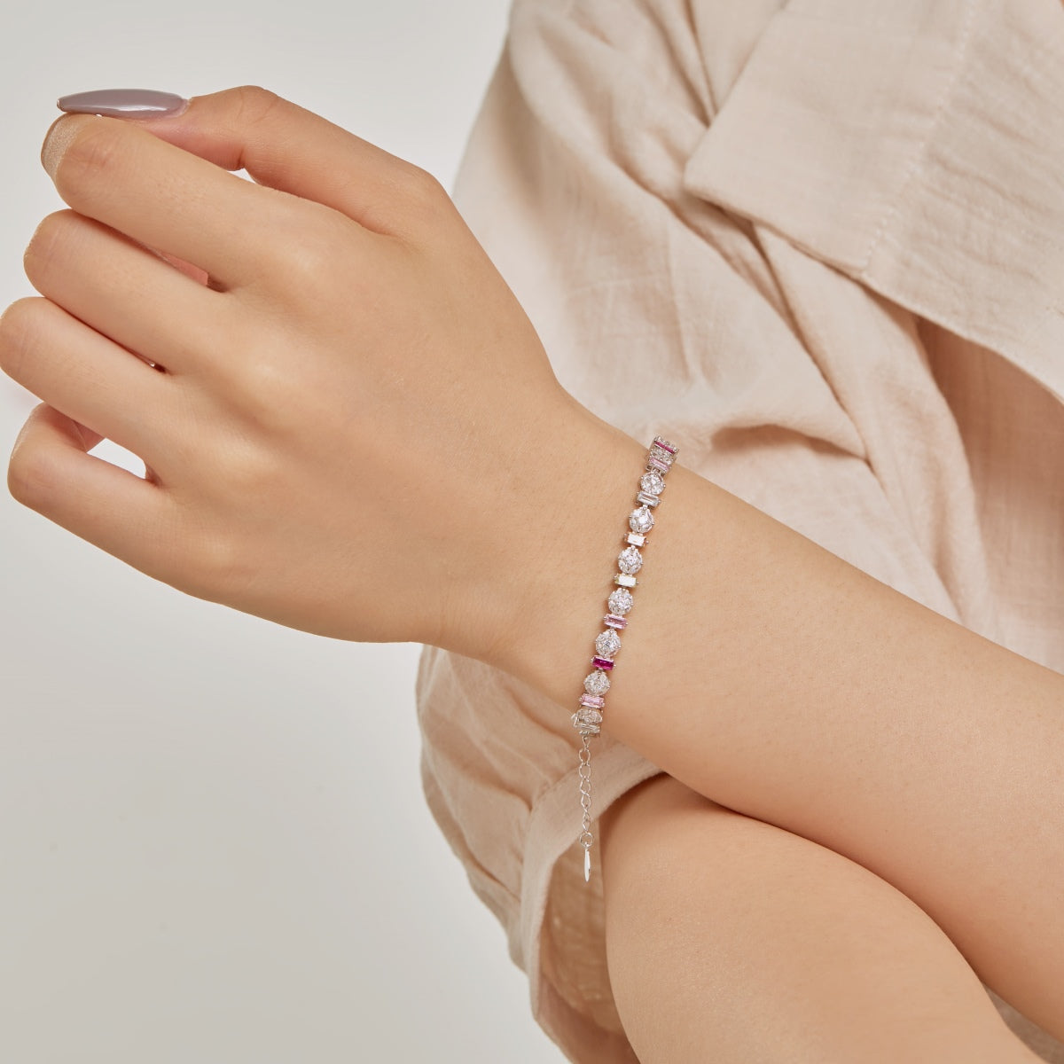 [Lucky Star]Radiant Colorful Round Shape Daily Bracelet