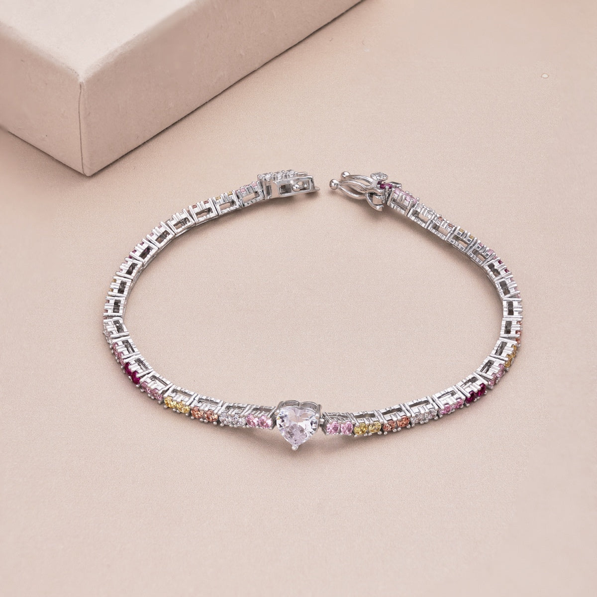 [Lucky Star]Delicate Romantic Heart Shape Lover Bracelet