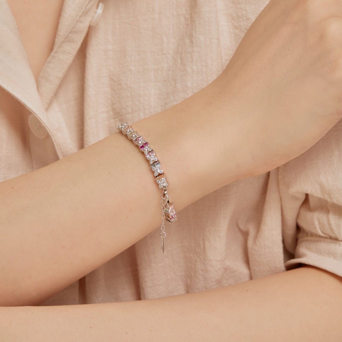 [Lucky Star]Unique Colorful Flower Shape Daily Bracelet