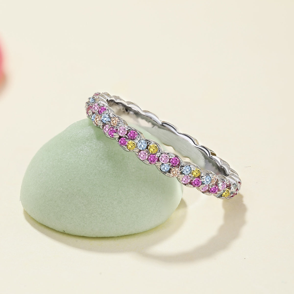 [Lucky Star]Dainty Ebullient Round Cut Daily Ring