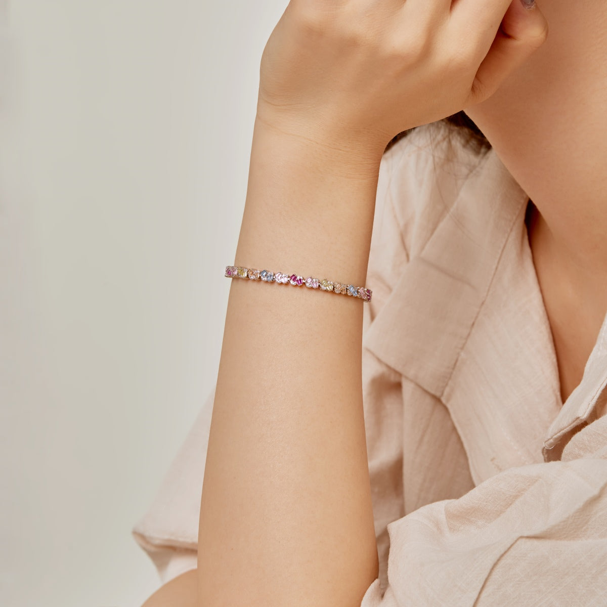 [Lucky Star]Ornate Colorful Flower Shape Party Bracelet