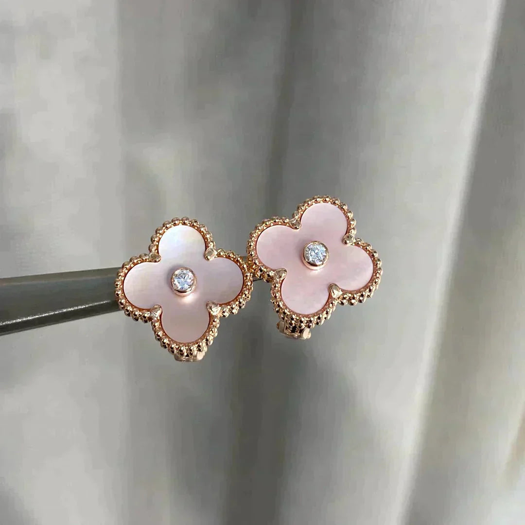 [Lucky Star]CLOVER MEDIUM 1 MOTIFS  PINK MOP DIAMOND EARRINGS