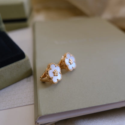 [Lucky Star]LUCKY PINK GOLD WHITE MOP EARRINGS