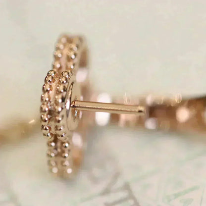 [Lucky Star]CLOVER MEDIUM 1 MOTIFS FUll DIAMOND EARRINGS