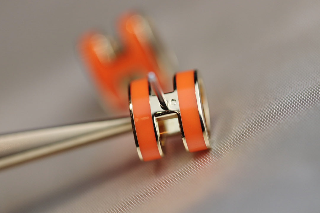 [Lucky Star]MINI POP H EARRINGS ORANGE