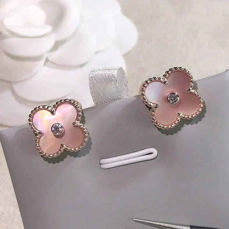[Lucky Star]CLOVER MEDIUM 1 MOTIFS  PINK MOP DIAMOND EARRINGS