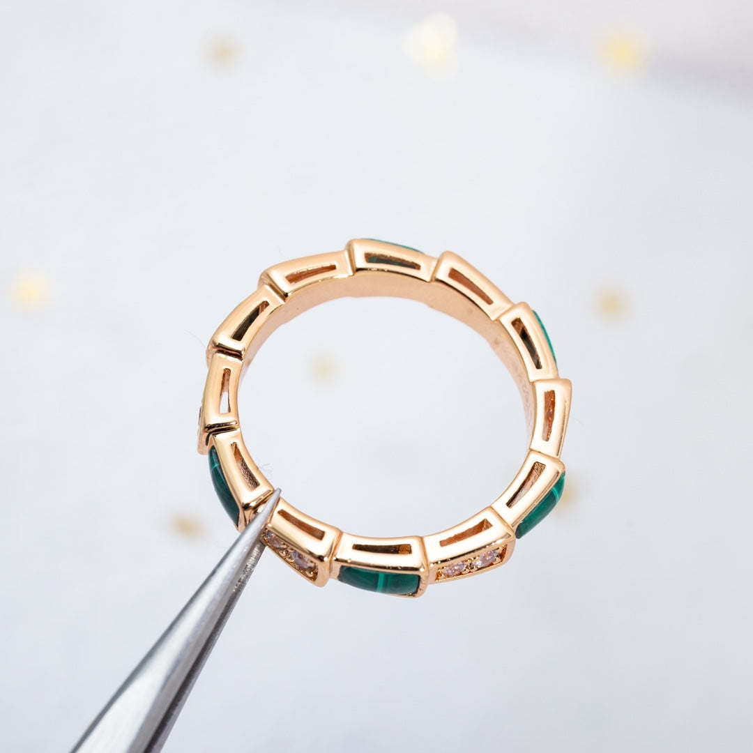 [Lucky Star]SERPENTI RING PINK GOLD MALACHITE DIAMOND 3MM