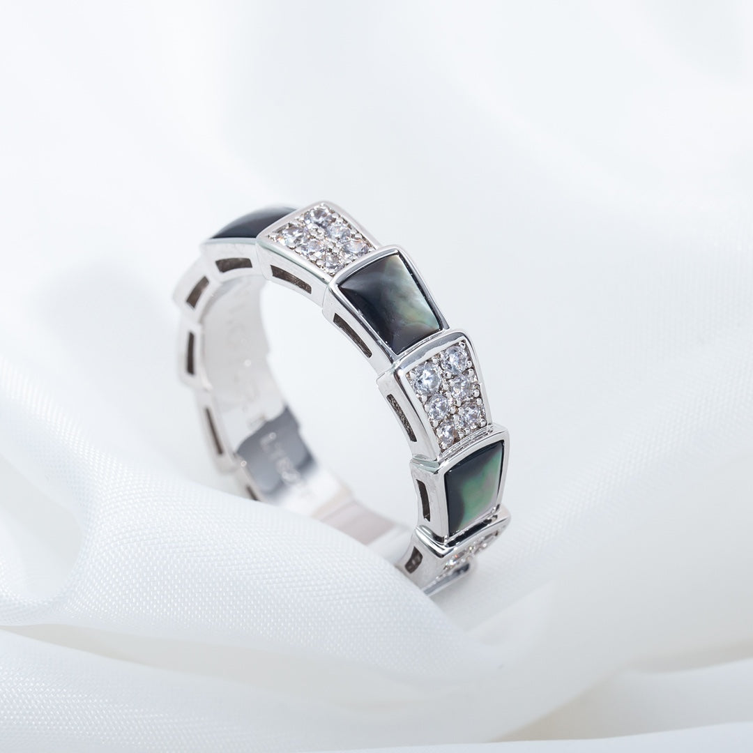 [Lucky Star]SERPENTI RING SILVER DIAMOND BLACK MOP 4MM
